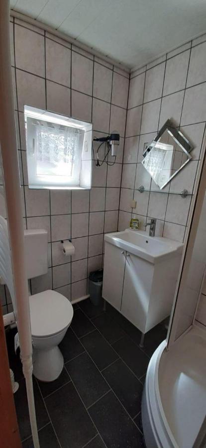 Ferienwohnung Aue 바트라우터베르크 외부 사진
